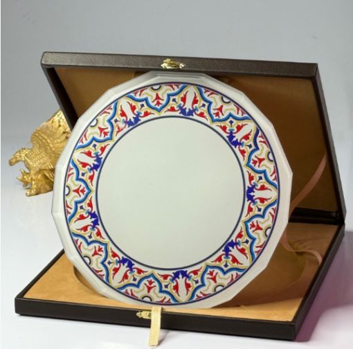 Tabak Plaket, Tabak Plaket Çeşitleri, Bursa Tabak Plaket Çeşitleri, Osmangazi Tabak Plaket Çeşitleri, Yıldırım Tabak Plaket Çeşitleri, Nilüfer Tabak Plaket Çeşitleri, İnegöl Tabak Plaket Çeşitleri, Kestel Tabak Plaket Çeşitleri, Gemlik Tabak Plaket Çeşitleri, Mudanya Tabak Plaket Çeşitleri, Karacabey Tabak Plaket Çeşitleri, Metal Tabak Plaket, Çini Tabak Plaket, Altın Tabak Plaket, Gümüş Tabak Plaket, Bronz Tabak Plaket, Tabak Plaket Baskı, Logolu Tabak Plaket, Özel Tabak Plaket, Kristal Tabak Plaket, Ahşap Tabak Plaket, Çelenk Desenli Tabak Plaket