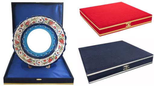 Çini Tabak, Çini Tabak Çeşitleri, Çini Tabak Baskı, Kütahya Çini Tabak, İznik Çini Tabak, Bursa Çini Tabak, Osmangazi Çini Tabak, Yıldırım Çini Tabak, Nilüfer Çini Tabak, Çini Duvar Tabağı, Çini Duvar Saati, Hediyelik Çini Tabak, Promosyon Çini Tabak, Çini Tabak Plaket Baskı, Çini Tabak Modelleri, Kişiye Özel Çini Tabak Baskı, Kurumsal Çini Tabak Baskı, Özel Baskılı Çini Tabak, Çini Fotoğraf Tabağı, Çini Resim Tabağı