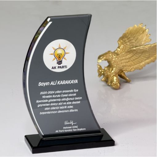 Füme Plaket, Füme Plaket Çeşitleri, Koyu Renk Kristal Plaket, Siyah Kristal Plaket, Beyaz Kristal Plaket, Süblimasyon Beyaz Kristal Plaket, Süblimasyon Siyah Kristal Plaket, Süblimasyon Füme Kristal Plaket, Bursa Siyah Plaket Çeşitleri, Bursa Beyaz Plaket Çeşitleri, Bursa Füme Plaket Çeşitleri, Füme Plaket Baskı, Beyaz Plaket Baskı, Siyah Plaket Baskı, Renkli Kristal Plaket Baskı, Füme Kristal Cam Plaket, Siyah Kristal Cam Plaket, Beyaz Kristal Cam Plaket, Renkli Kristal Cam Plaket,